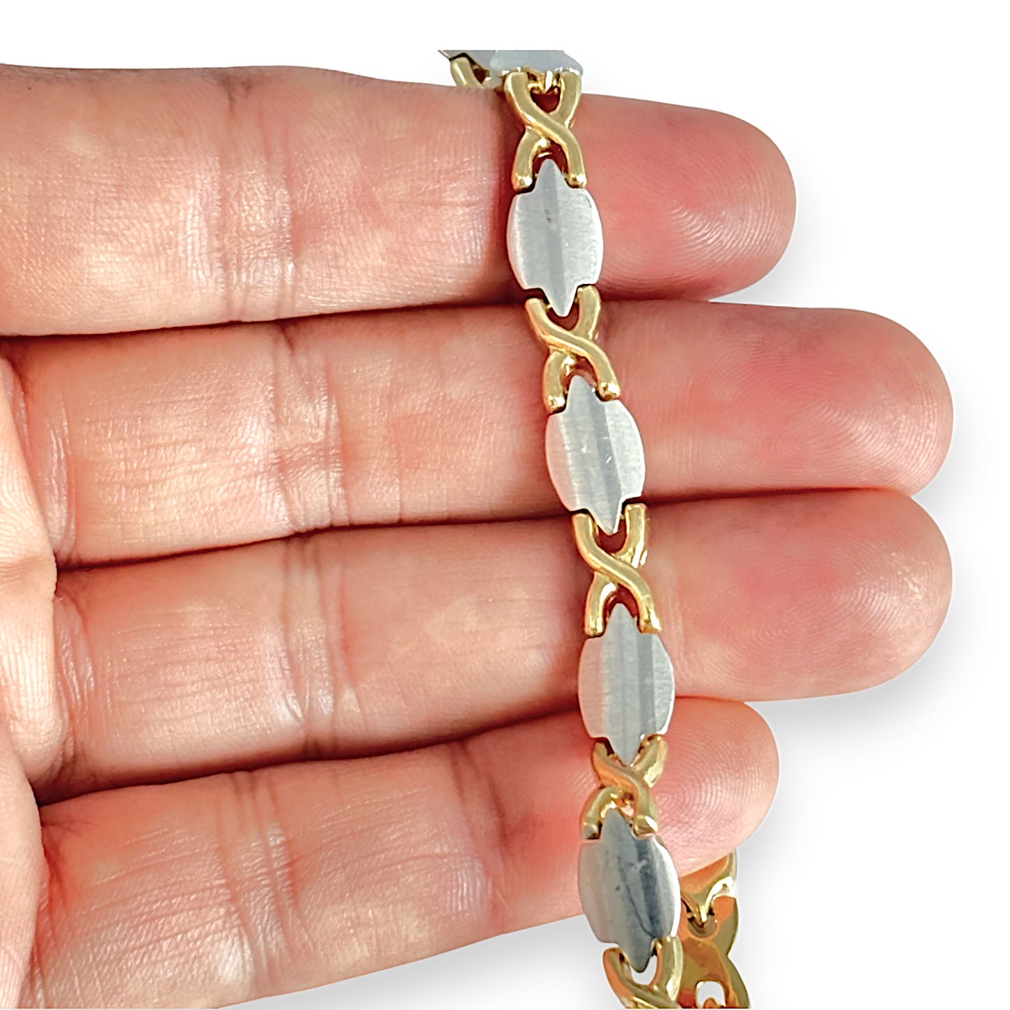 GOLD DEAL | FLASH SALE 18ct (18K) Gold Crossover Link Bracelet Length 19.75cm Valuation $6,050