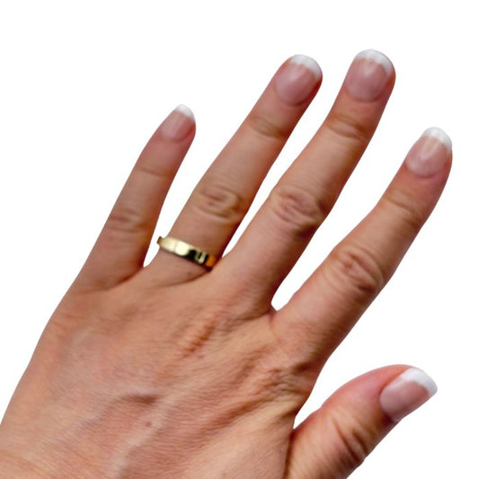 Classic 9ct Gold Flat Band