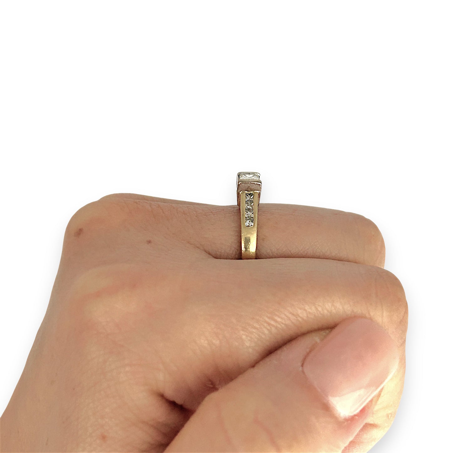 GOLD DEAL | FLASH SALE 18ct (18K) Gold MHJ Solitaire Diamond 0.58ct Ring Valuation $4,000
