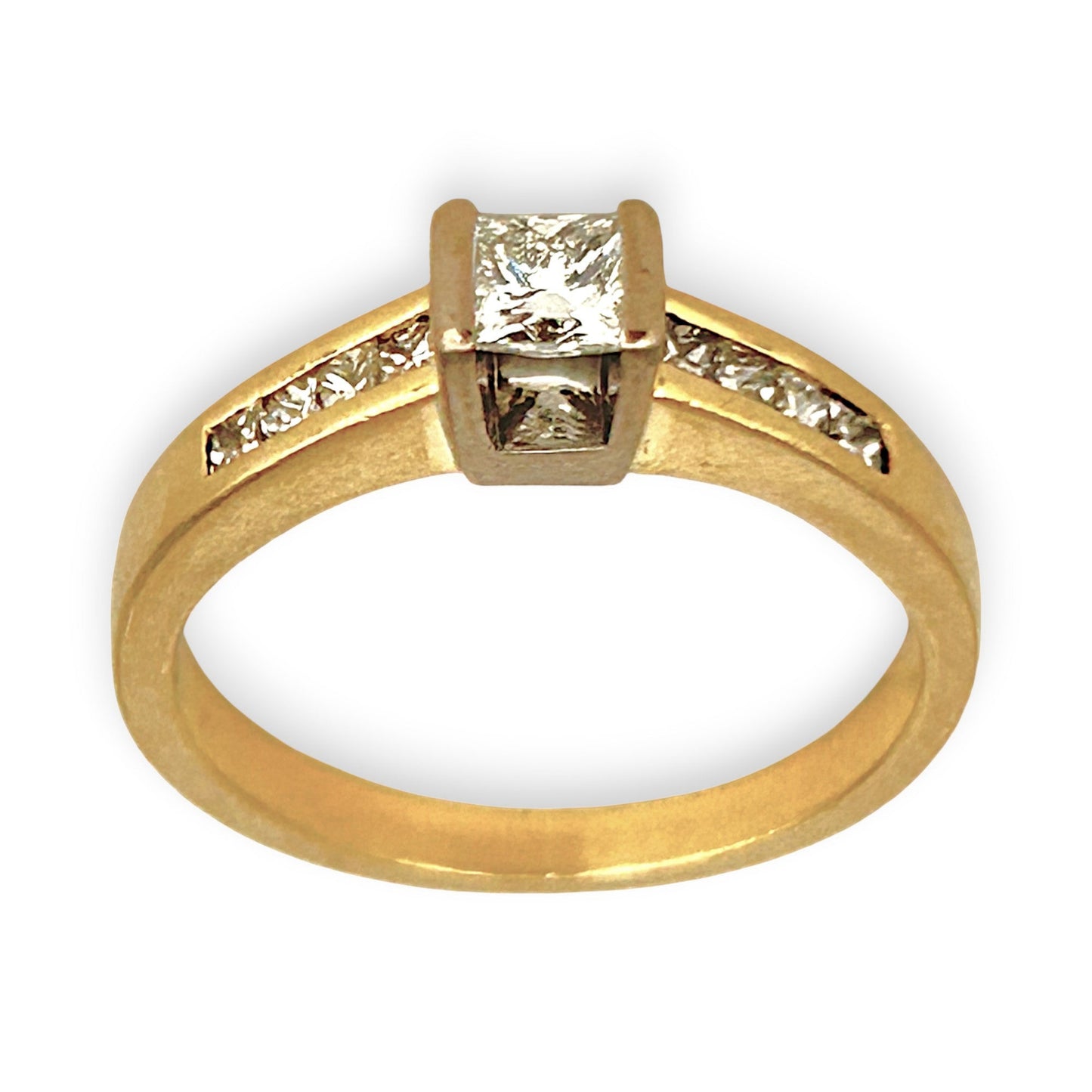 GOLD DEAL | FLASH SALE 18ct (18K) Gold MHJ Solitaire Diamond 0.58ct Ring Valuation $4,000