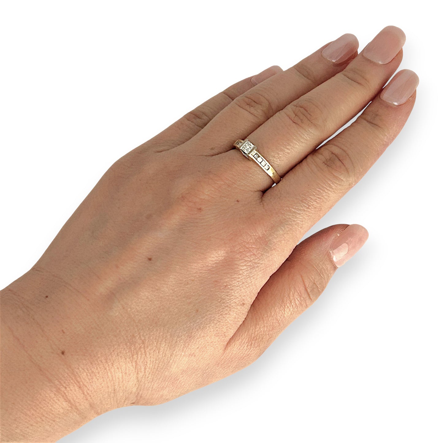GOLD DEAL | FLASH SALE 18ct (18K) Gold MHJ Solitaire Diamond 0.58ct Ring Valuation $4,000