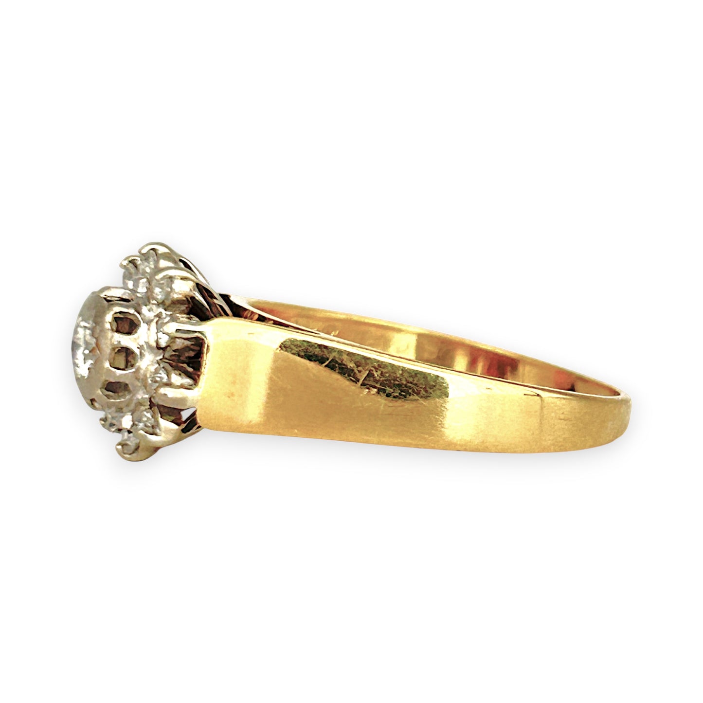 GOLD DEAL | FLASH SALE 18ct (18K) Gold Luxurious Diamond 0.29ct Cluster Ring Valuation $2,990