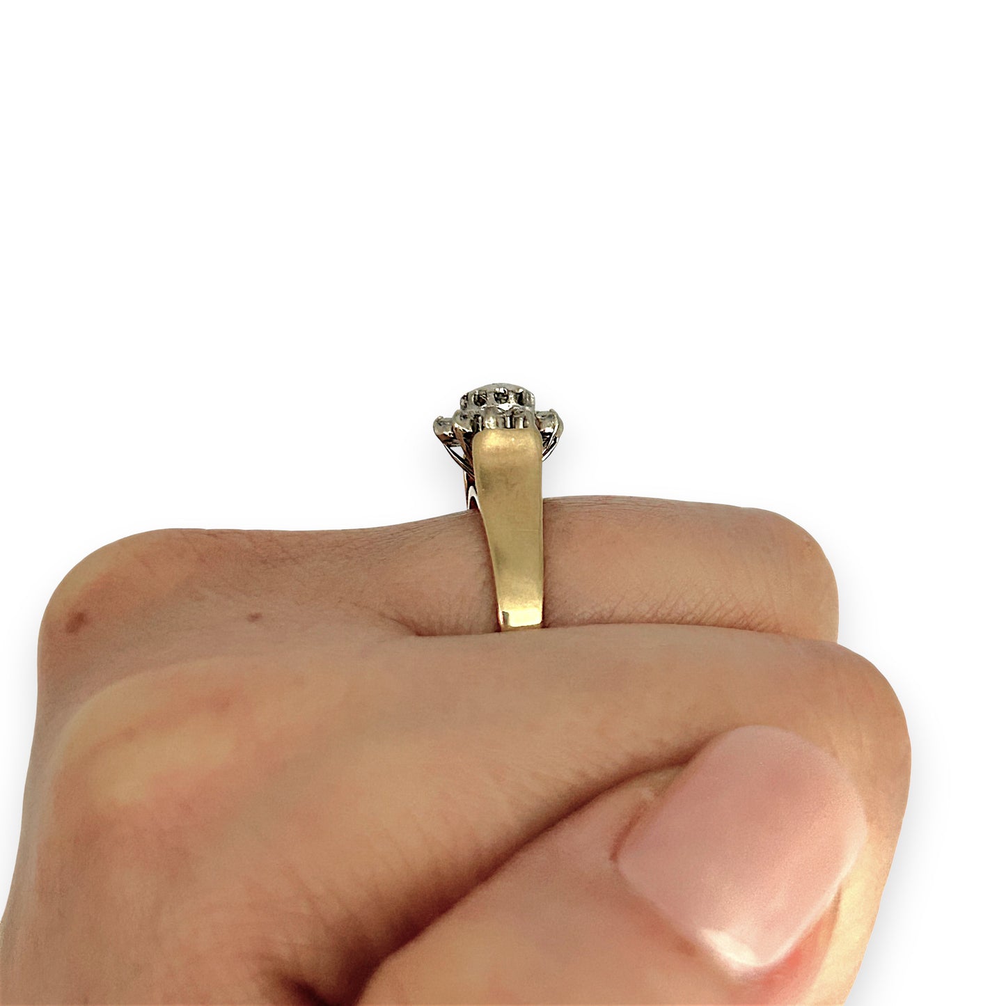 GOLD DEAL | FLASH SALE 18ct (18K) Gold Luxurious Diamond 0.29ct Cluster Ring Valuation $2,990