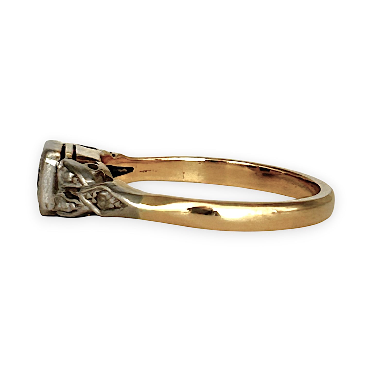 GOLD DEAL | 18ct (18K) (18K) Y/W Gold Diamond Hand Made Estate Ring Size N