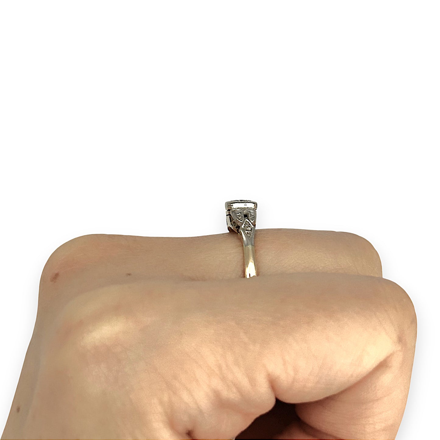 GOLD DEAL | 18ct (18K) (18K) Y/W Gold Diamond Hand Made Estate Ring Size N