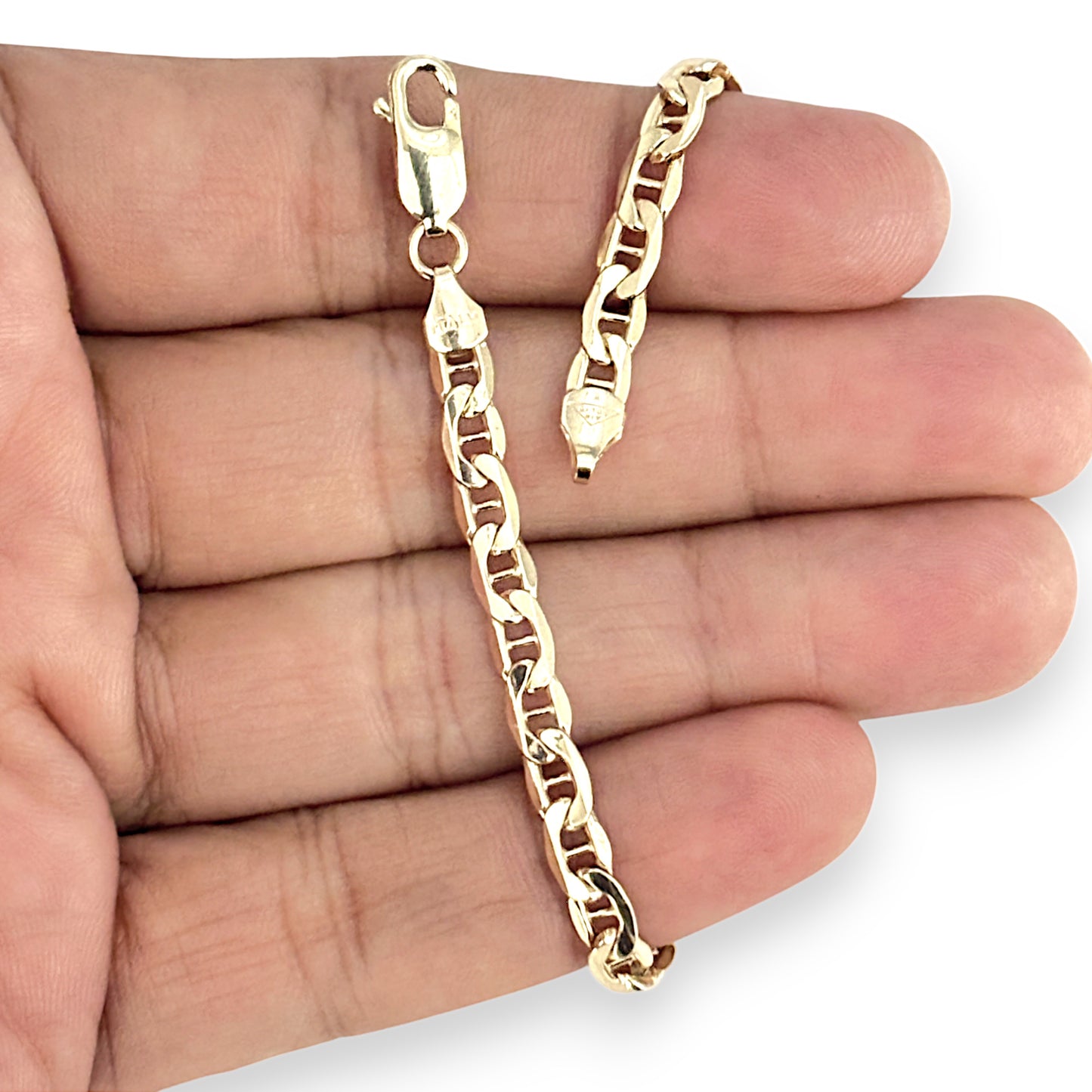 10K Gold Anchor Mariner Bracelet Length 19cm. R # 241