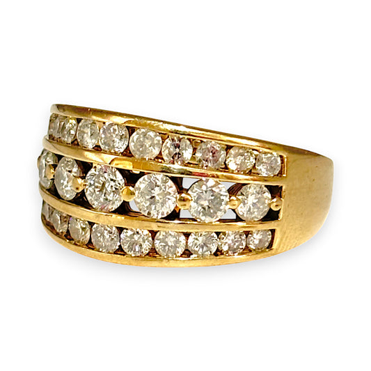 GOLD DEAL | 10K Gold Michael Hill 1.99ct Diamond Set Ring Size R1/2. R # 245