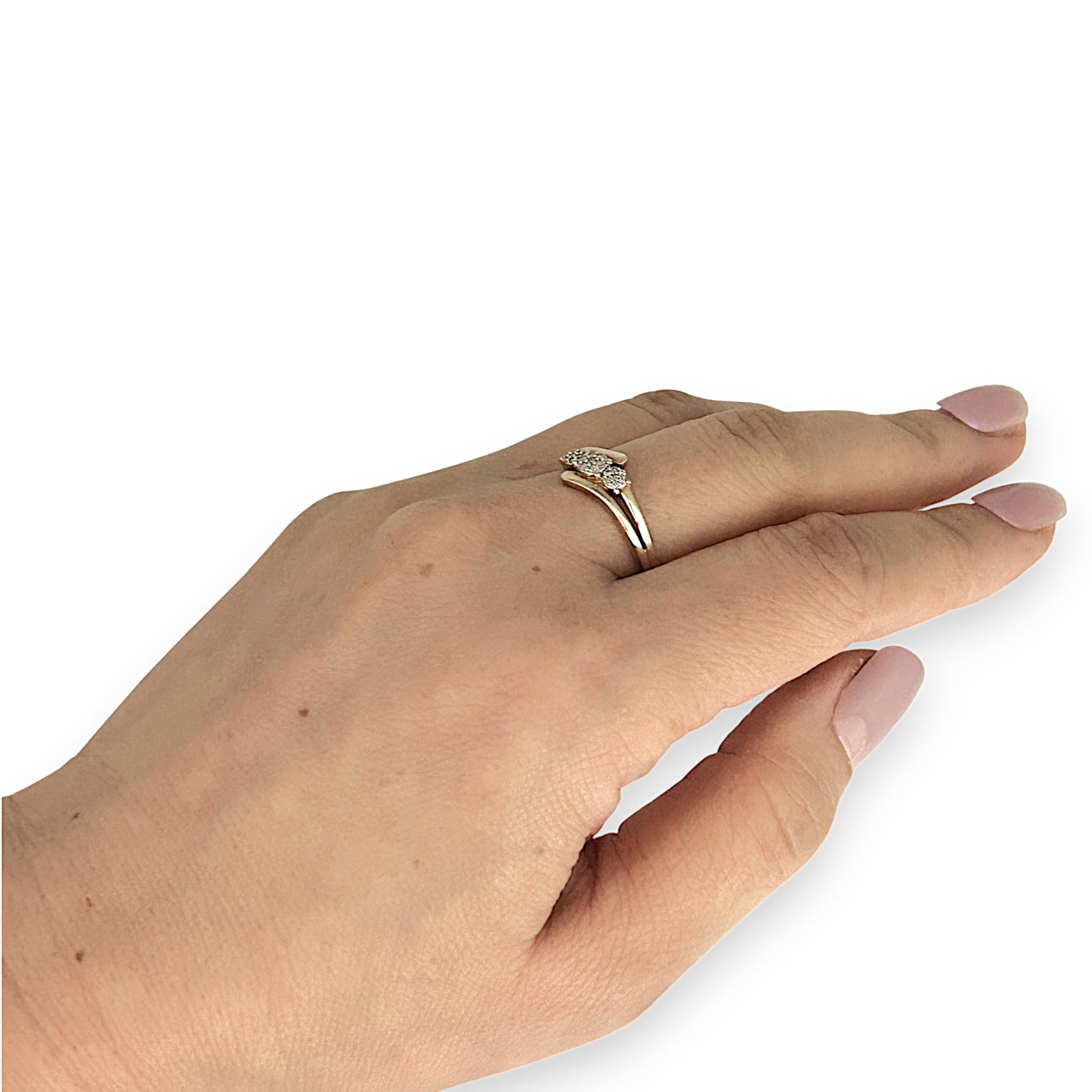 10K Gold Michael Hill Diamonds Ring Size N. R # 248