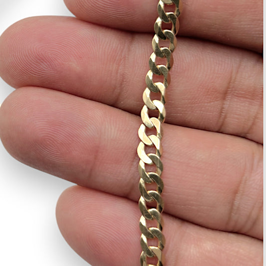 9ct Gold Curb Link Chain 70cm long, Valuation $4,970. R # 258