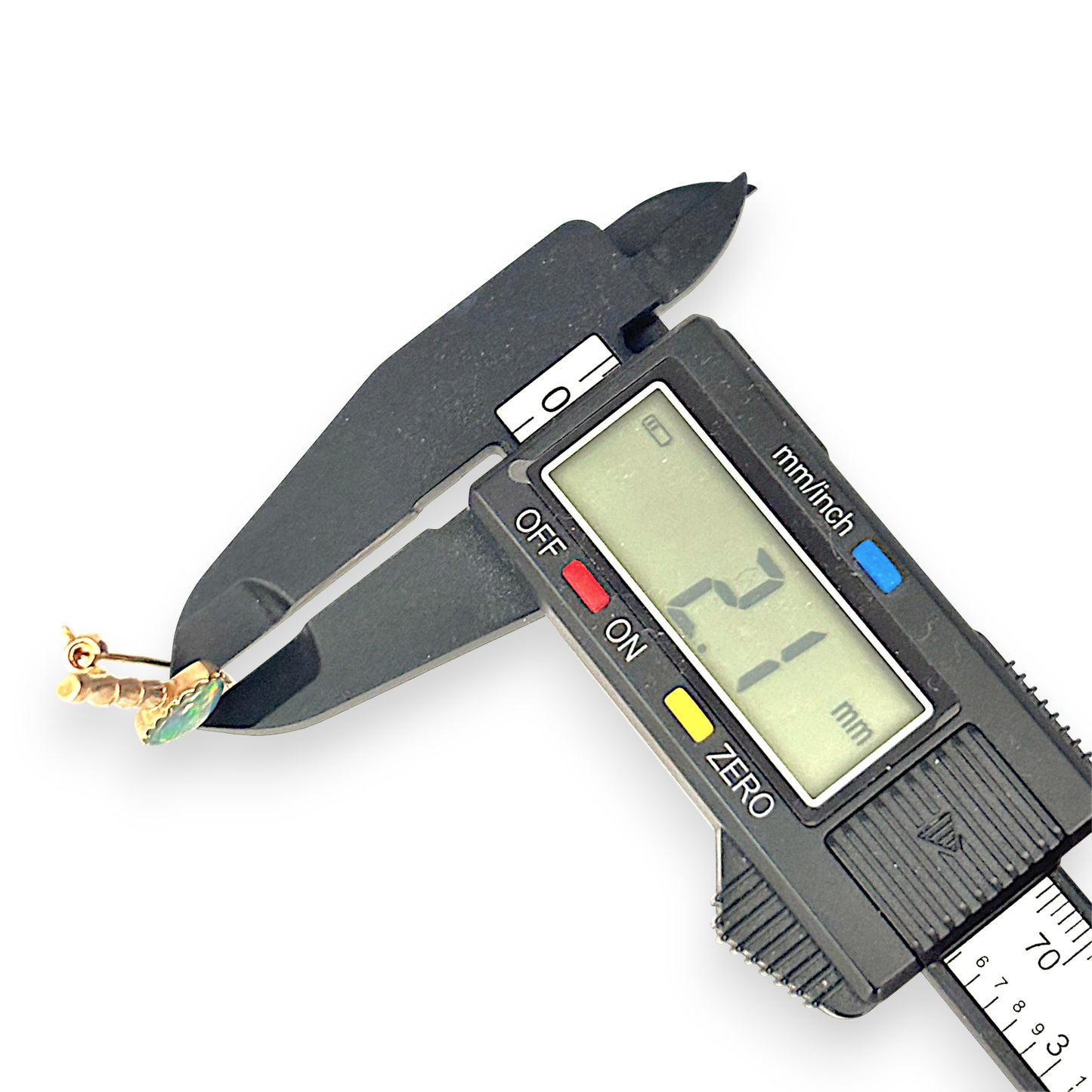 GOLD DEAL | 9kt Gold Vintage Bamboo Twilight-Black Opal Brooch