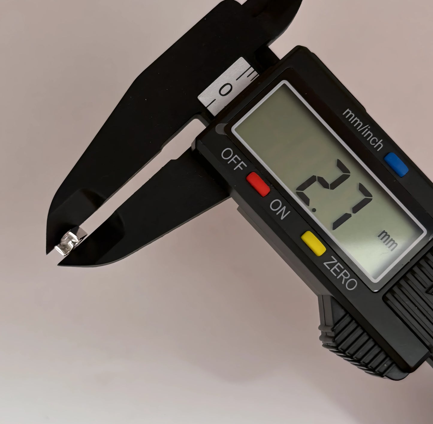 NZGD | 18ct White Gold Luminous Ice CZ Pendant