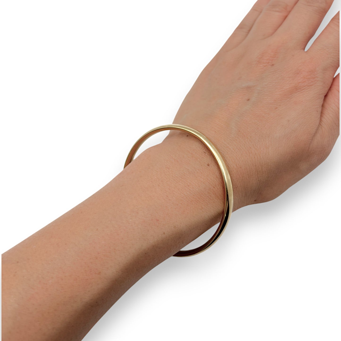 9ct Gold Bangle Inner Diameter 6.35cm, Valuation $2,200. R # 269