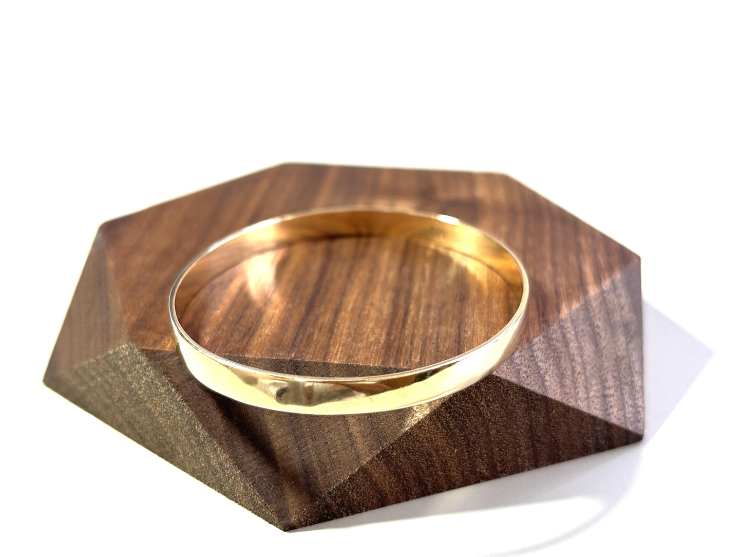 GOLD DEAL | 9ct Gold 5.8mm Bangle 5.65cm - 6.42cm Solid Oval