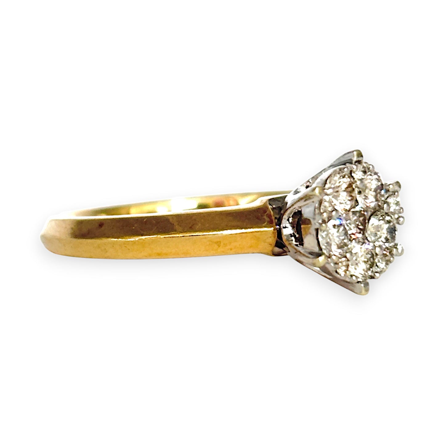 GOLD DEAL | FLASH SALE 9ct Gold Illusion Set Diamond Ring Size O Valuation $3,000