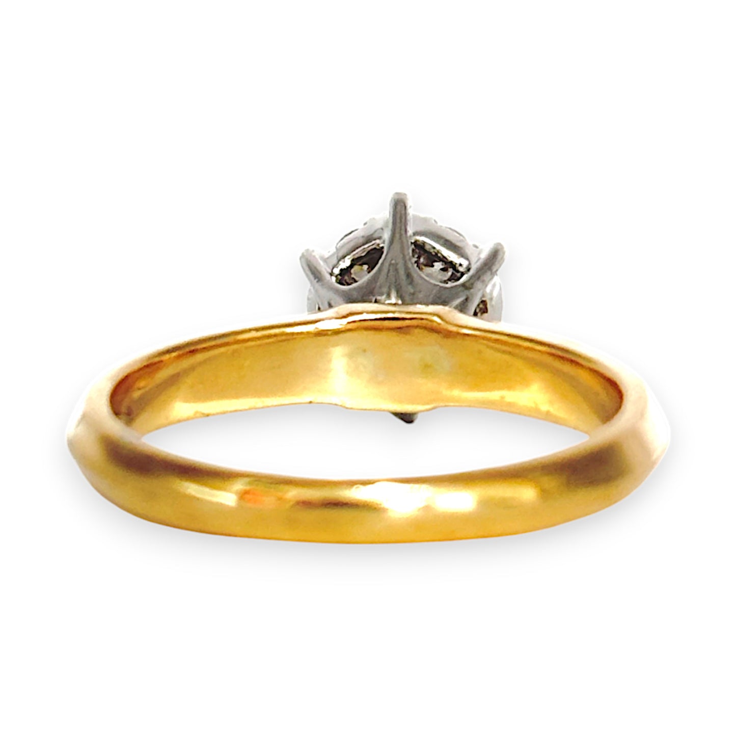 GOLD DEAL | FLASH SALE 9ct Gold Illusion Set Diamond Ring Size O Valuation $3,000