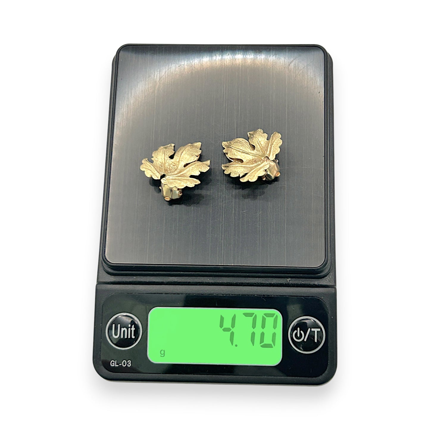 NZGD | 18ct Gold Lustre Leaf Vintage Clip-On Earrings