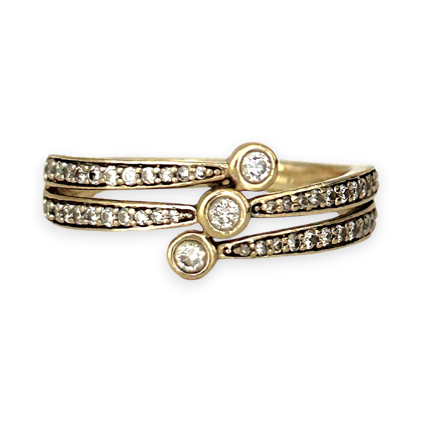 GOLD DEAL | FLASH SALE 9ct (9K) Gold Radiant Trio Diamond Ring Size O