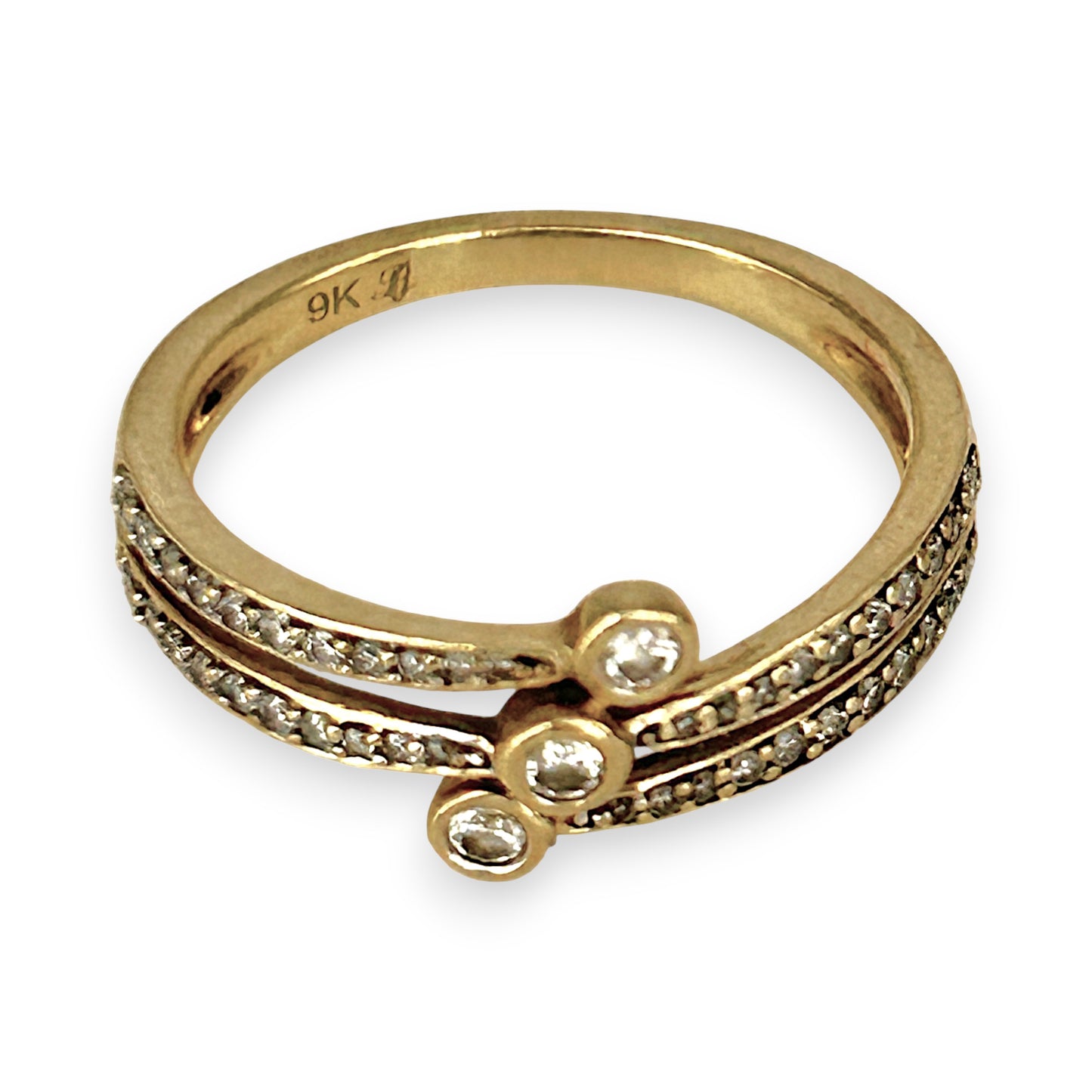 GOLD DEAL | FLASH SALE 9ct (9K) Gold Radiant Trio Diamond Ring Size O