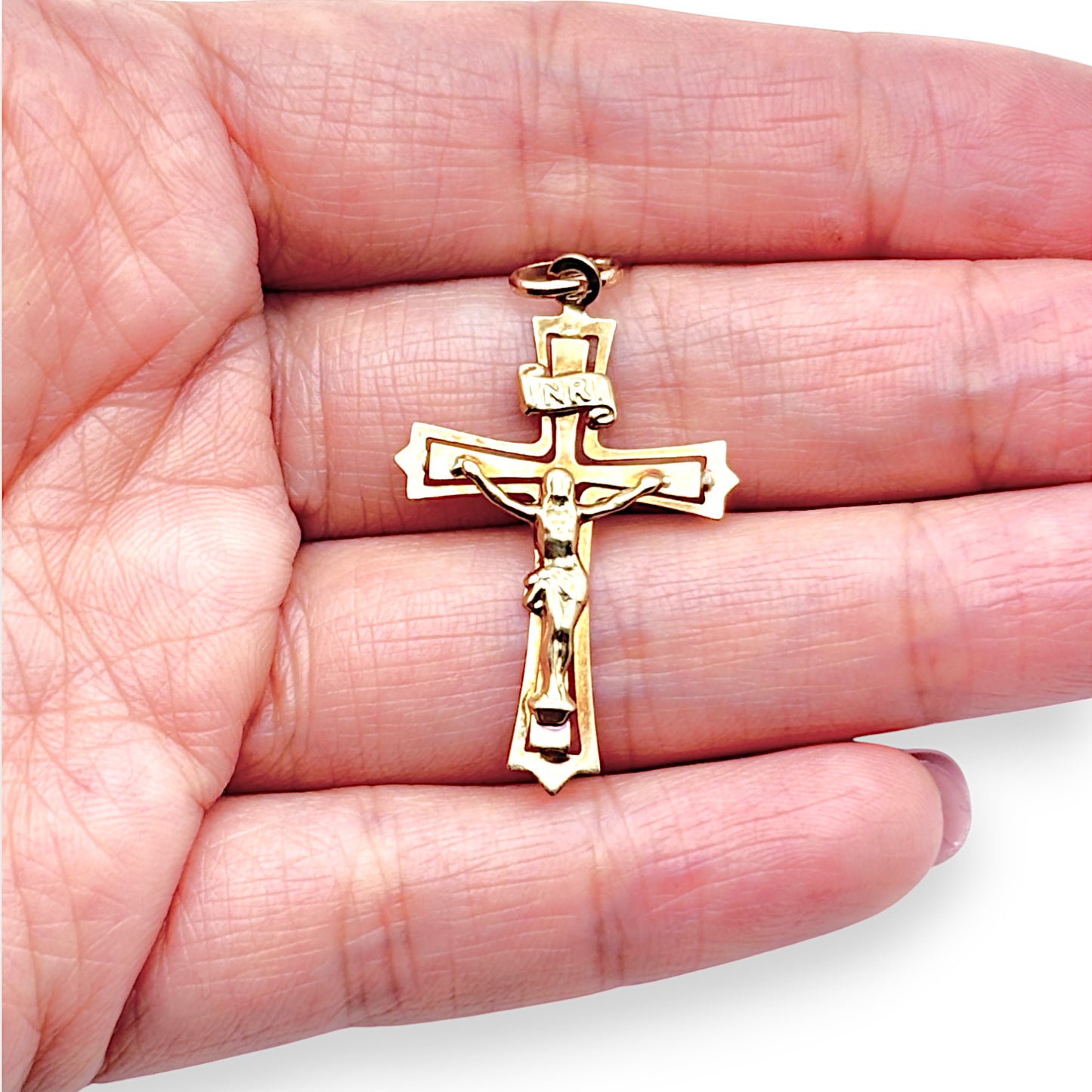 GOLD DEAL | 9ct Gold Crucifix Flat Cross Pendant