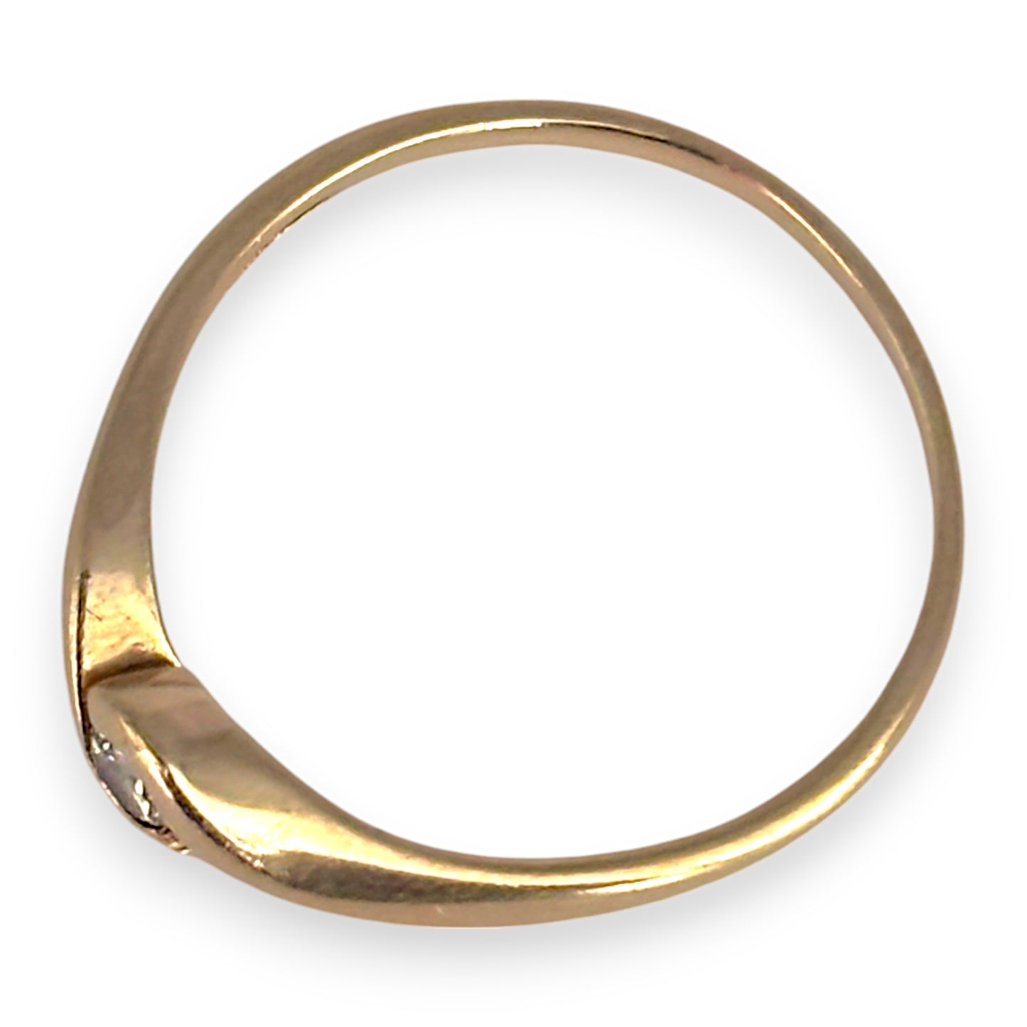 9ct Gold Ring Moderate Size Diamond, Size S. R # 310
