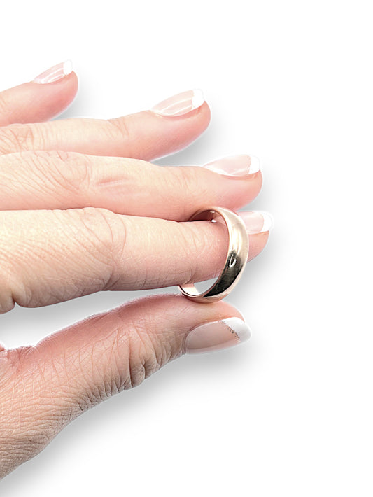 9ct Rose Gold Solid Band Size Q Width 5mm. R # 313