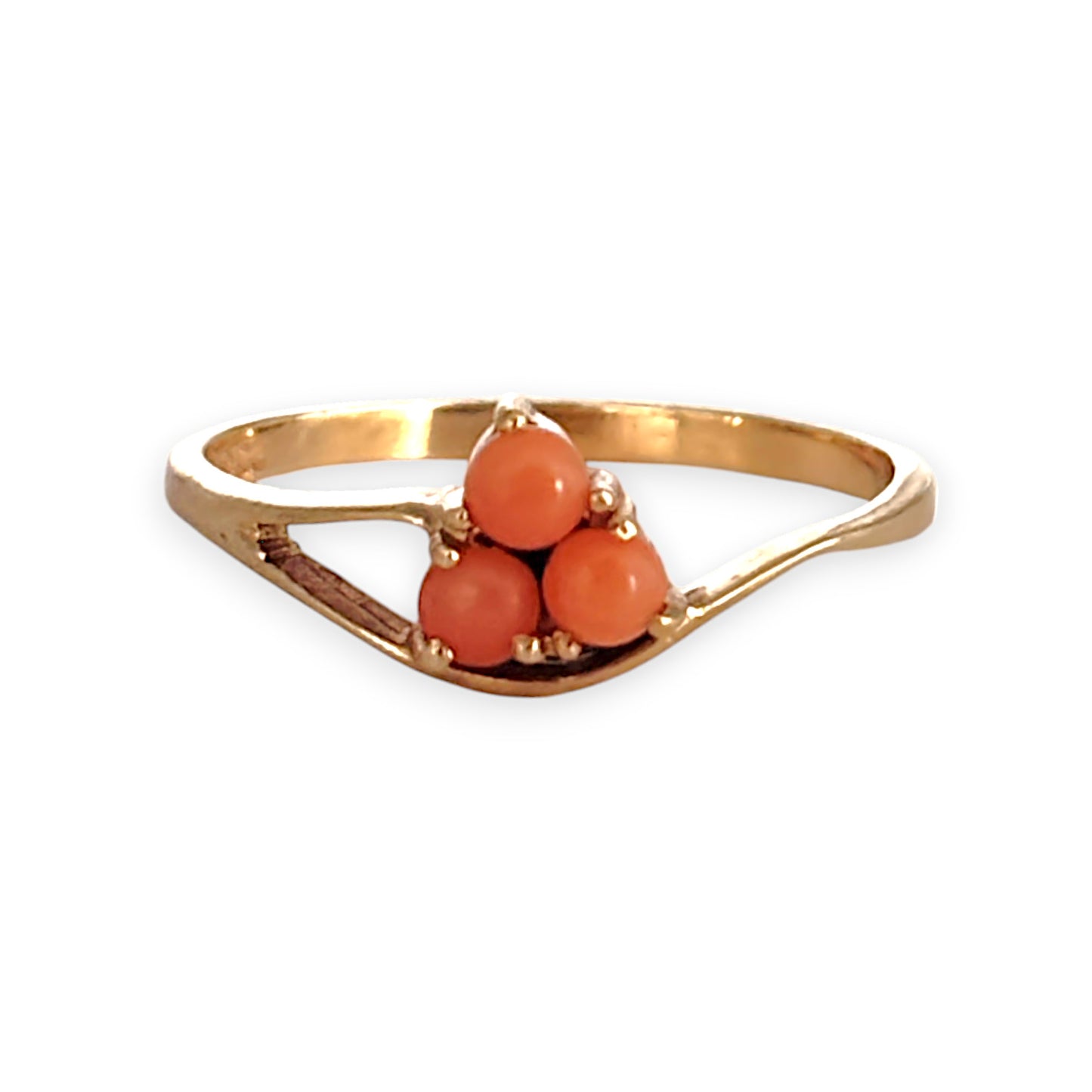9ct Gold Three Skin Pink Coral Stones Ring. R # 324