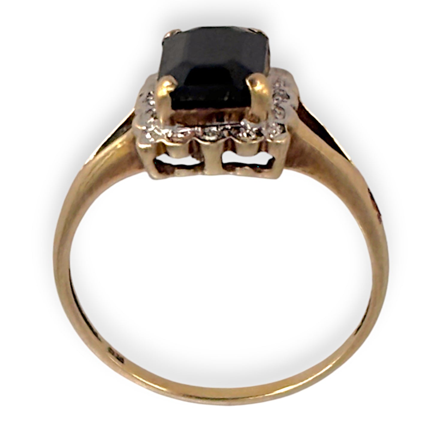 9ct Gold Sapphire Ring, Size O. R # 336