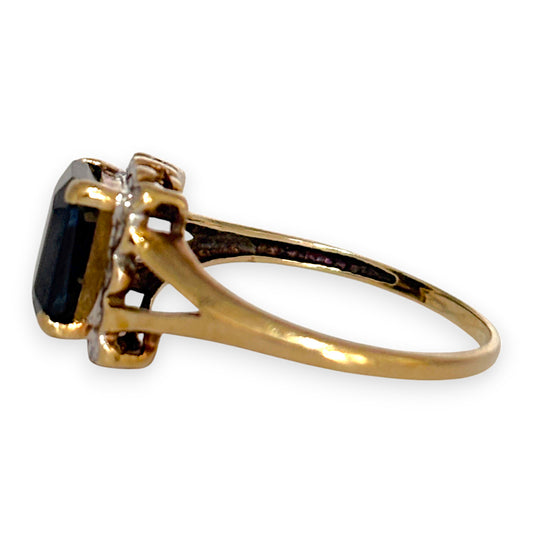 9ct Gold Sapphire Ring, Size O. R # 336