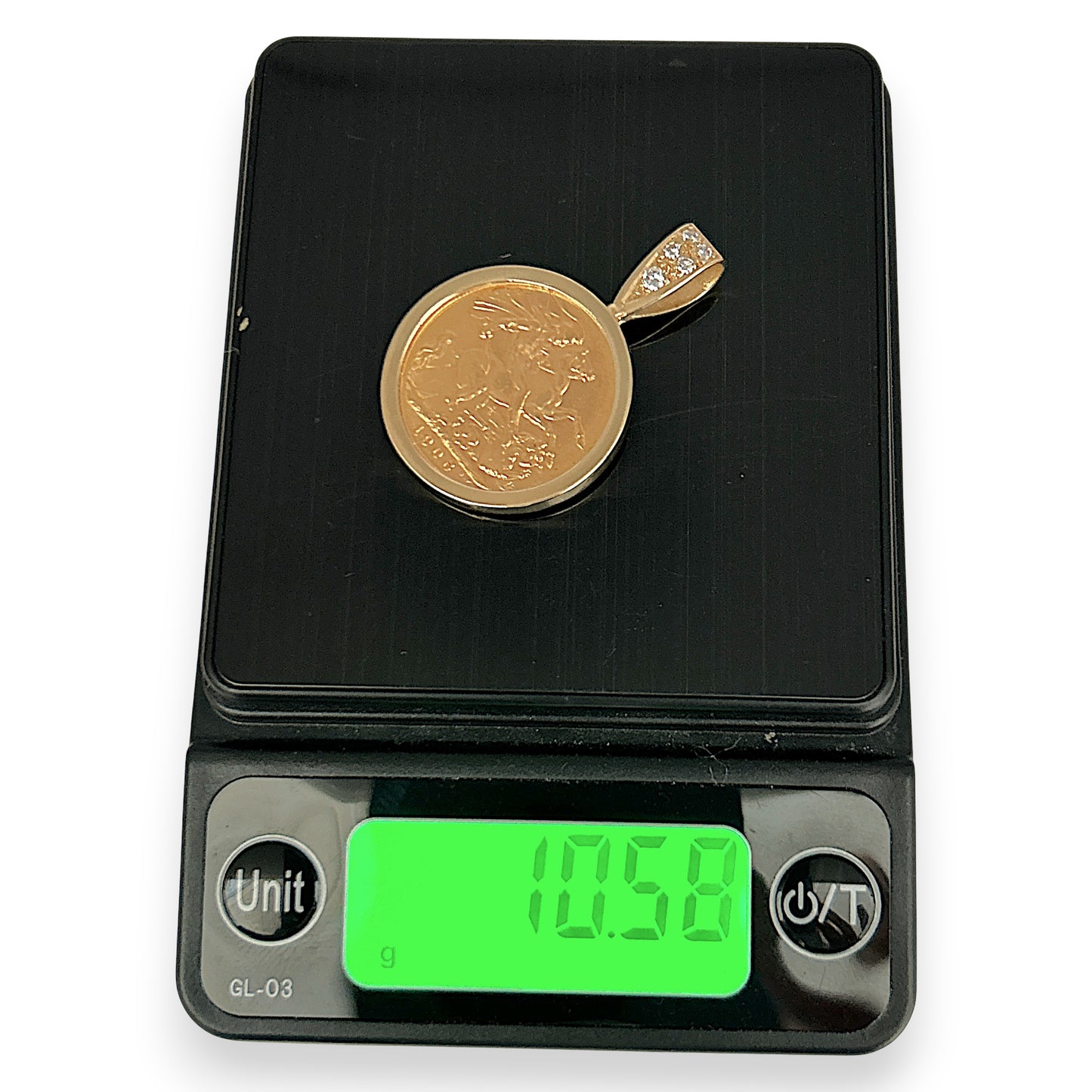 NZGD | Heritage Full Sovereign Luxe Pendant with Diamonds