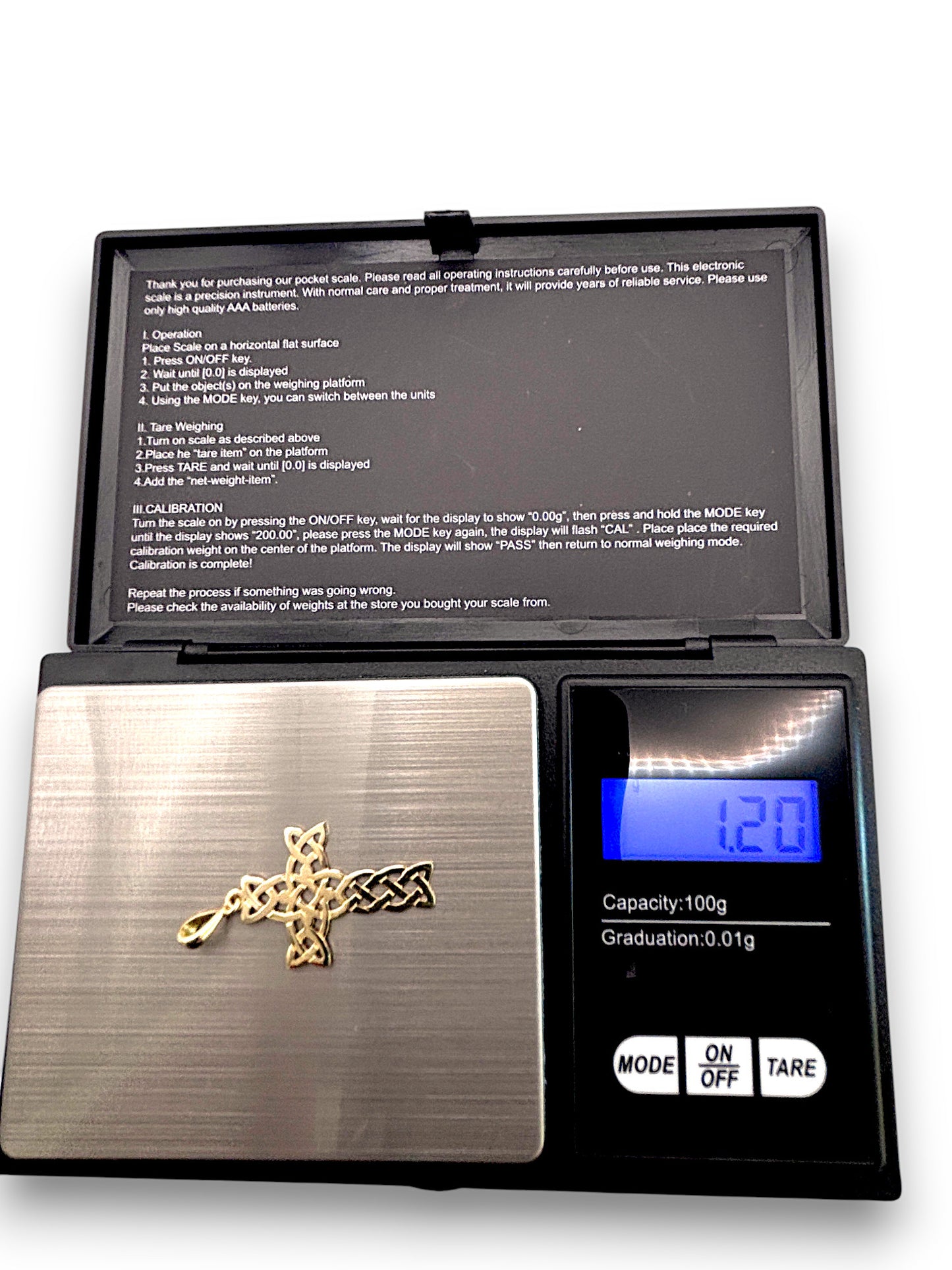 GOLD DEAL | 9ct Gold Filigree Flat Cross Pendant