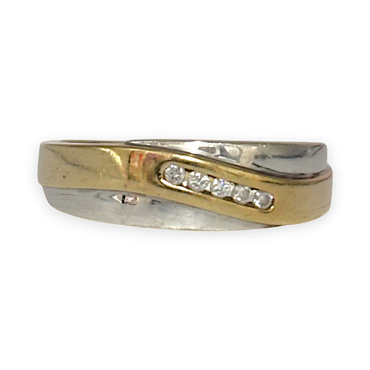 GOLD DEAL | 9ct Y/W Gold Ring with Five Brilliant Diamonds Size V