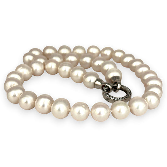 BRAND NEW | Freshwater Pearl necklaceNecklace - Classic Glow Pearl
