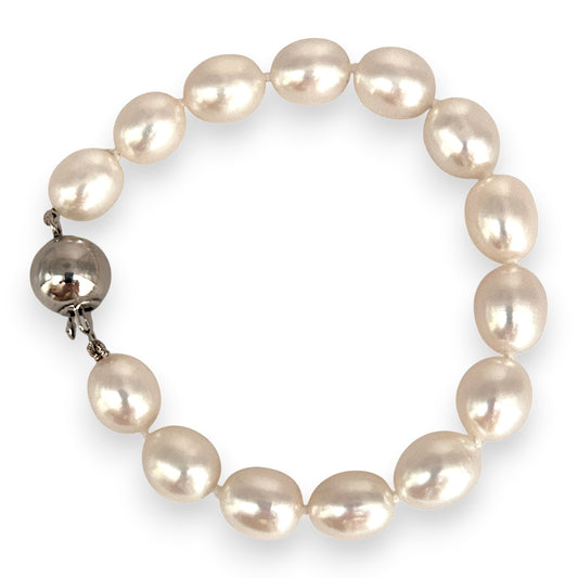 BRAND NEW | Freshwater Oval Pearl Bracelet - Pure Oval Radiance