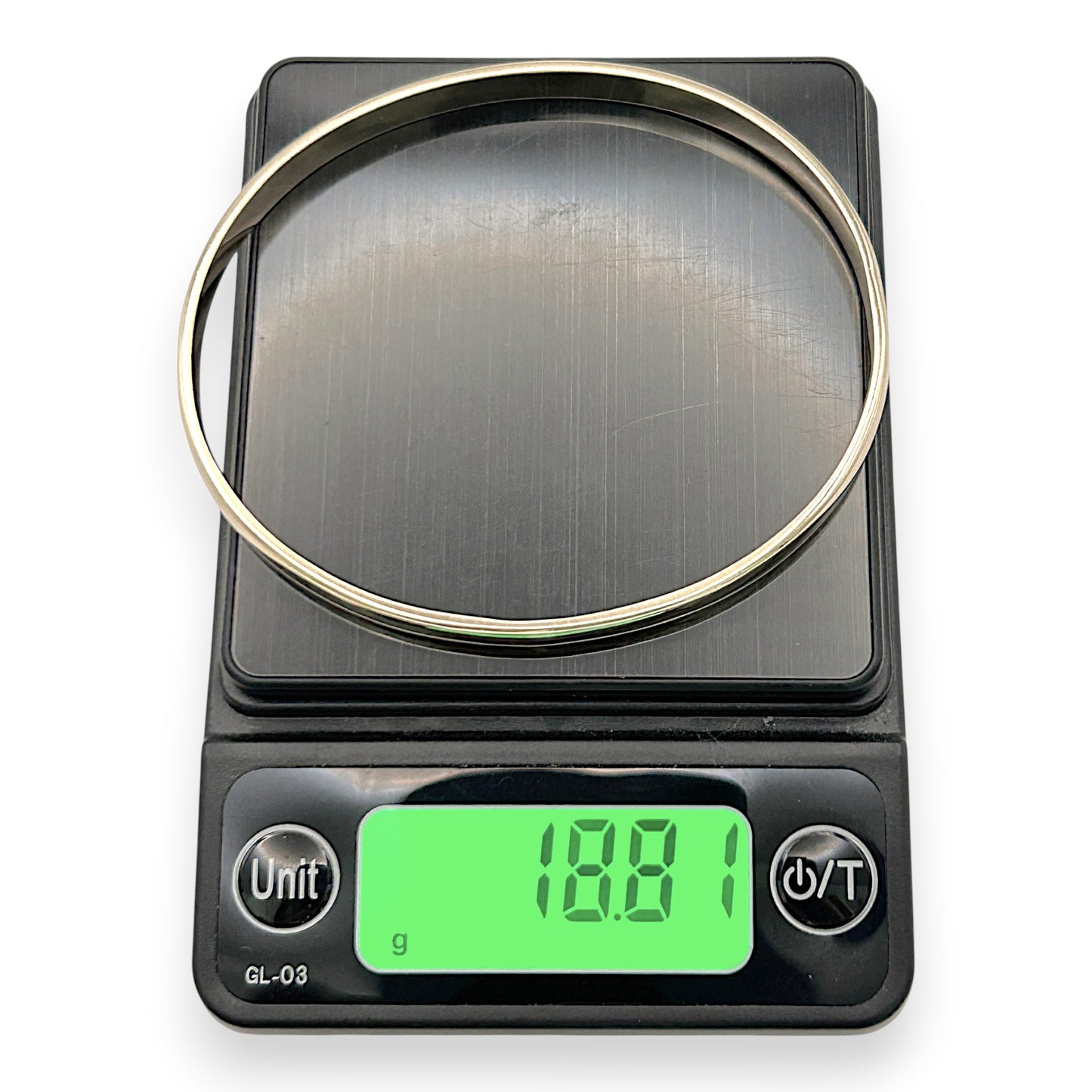 NZGD | 9ct Gold Eternal Elegance Oval Bangle 65.1mm