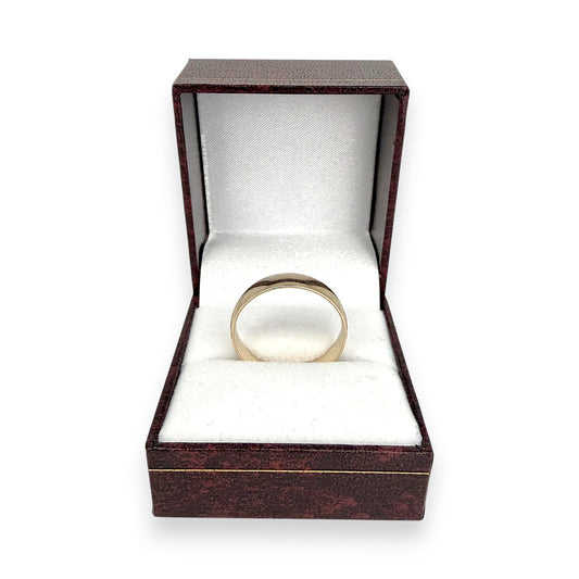 NZGD | 9ct Gold Timeless Minimalist Band Ring Size T 1/2