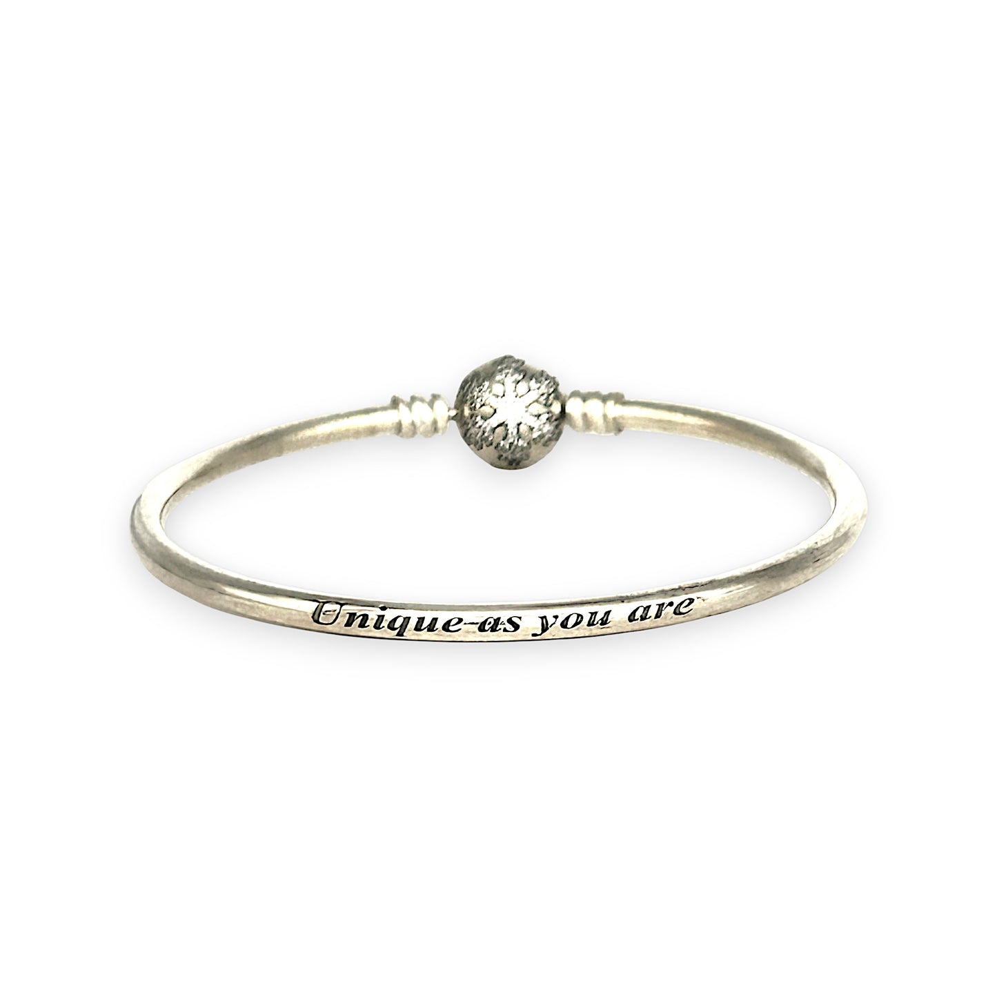 SILVER DEAL | Pandora Moments Bangle - Unique As You are, Size 19