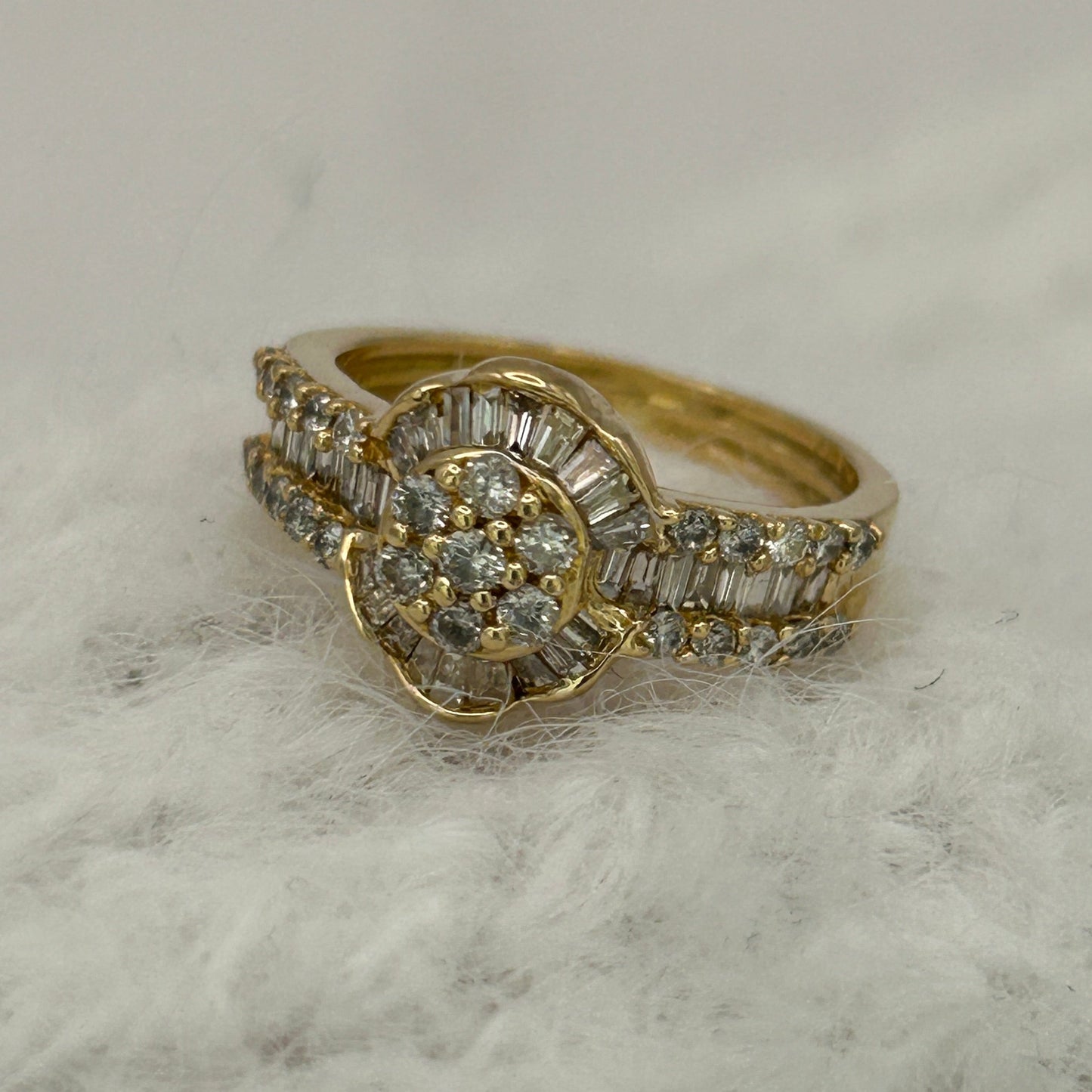 NZGD | 18ct Gold Diamond Heritage Burst Ring Valuation $5,800