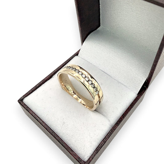 NZGD | 9ct Gold Brilliant Diamond Eternity Band Ring Size W