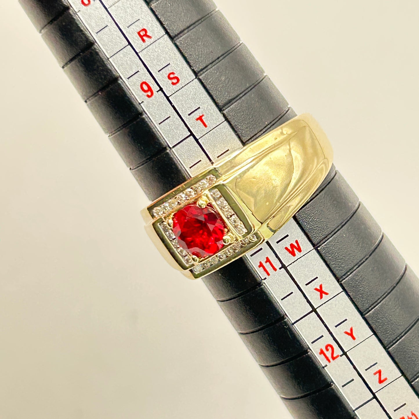 NZGD | 9ct Gold PROUDS Crimson Halo Royale Ring Valuation $2,000