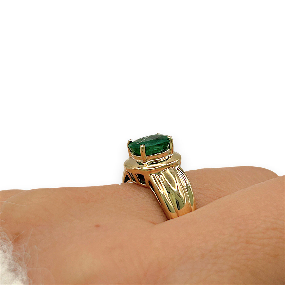 NZGD | 14ct Gold Emerald Dawnlight Ring Valuation $3,800