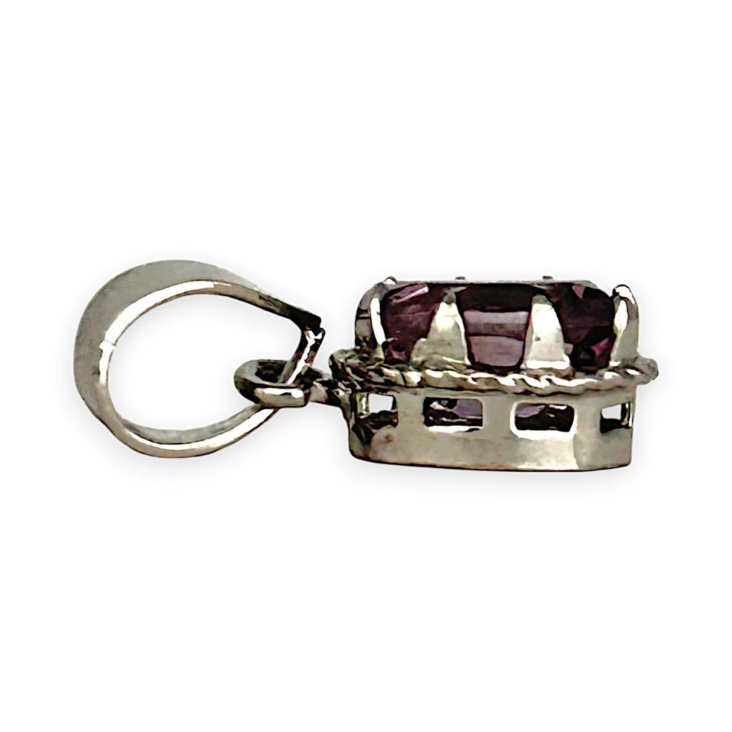 SILVER DEAL | Sterling Silver Amethyst Oval Pendant