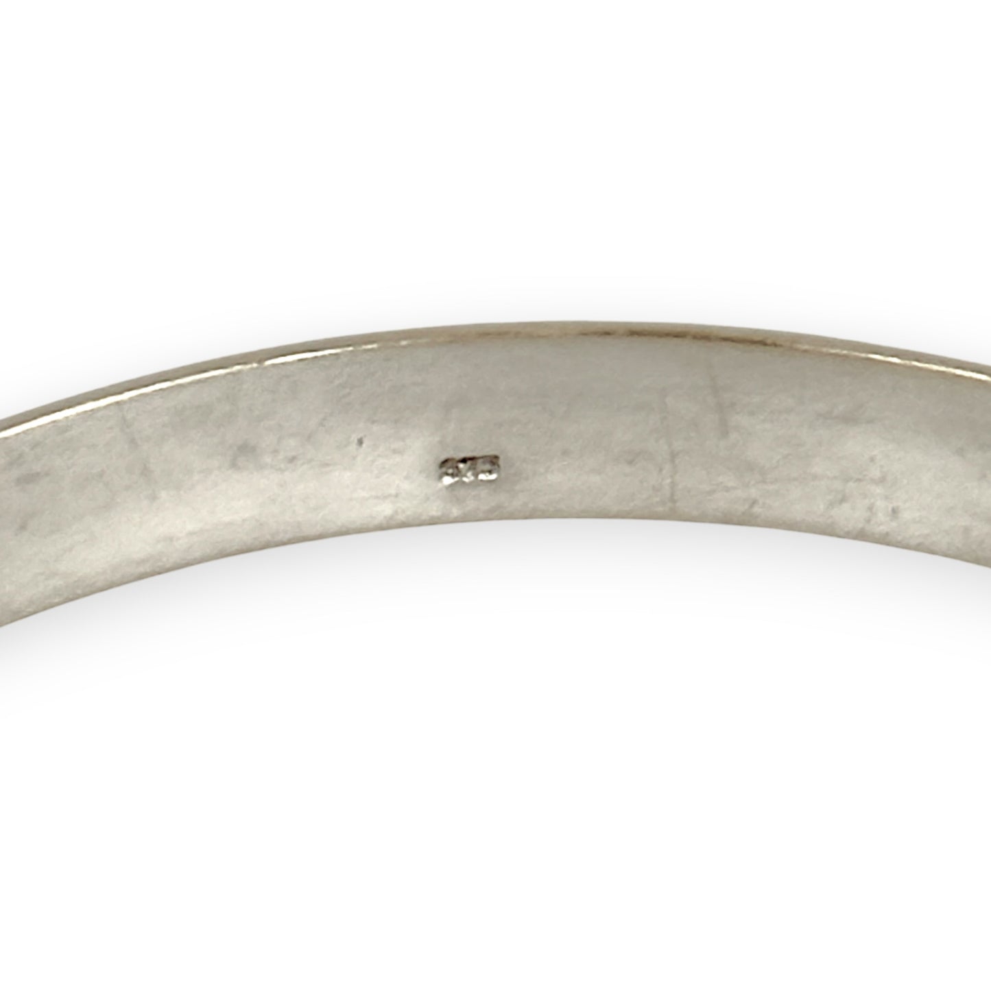 GOLD DEAL | 9ct (9k) White Gold Luna Curve Bangle 65.1mm