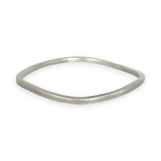 SILVER DEAL | Sterling Silver Squared Wavy Round Bangle