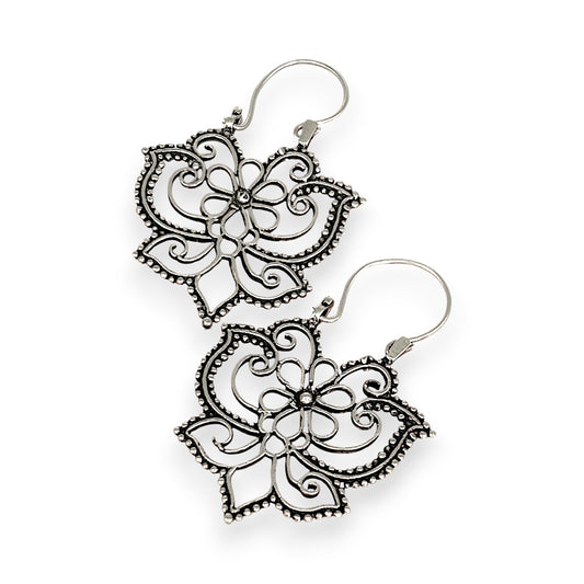 SILVER DEAL | Sterling Silver PetalLace Silver Drops Earrings