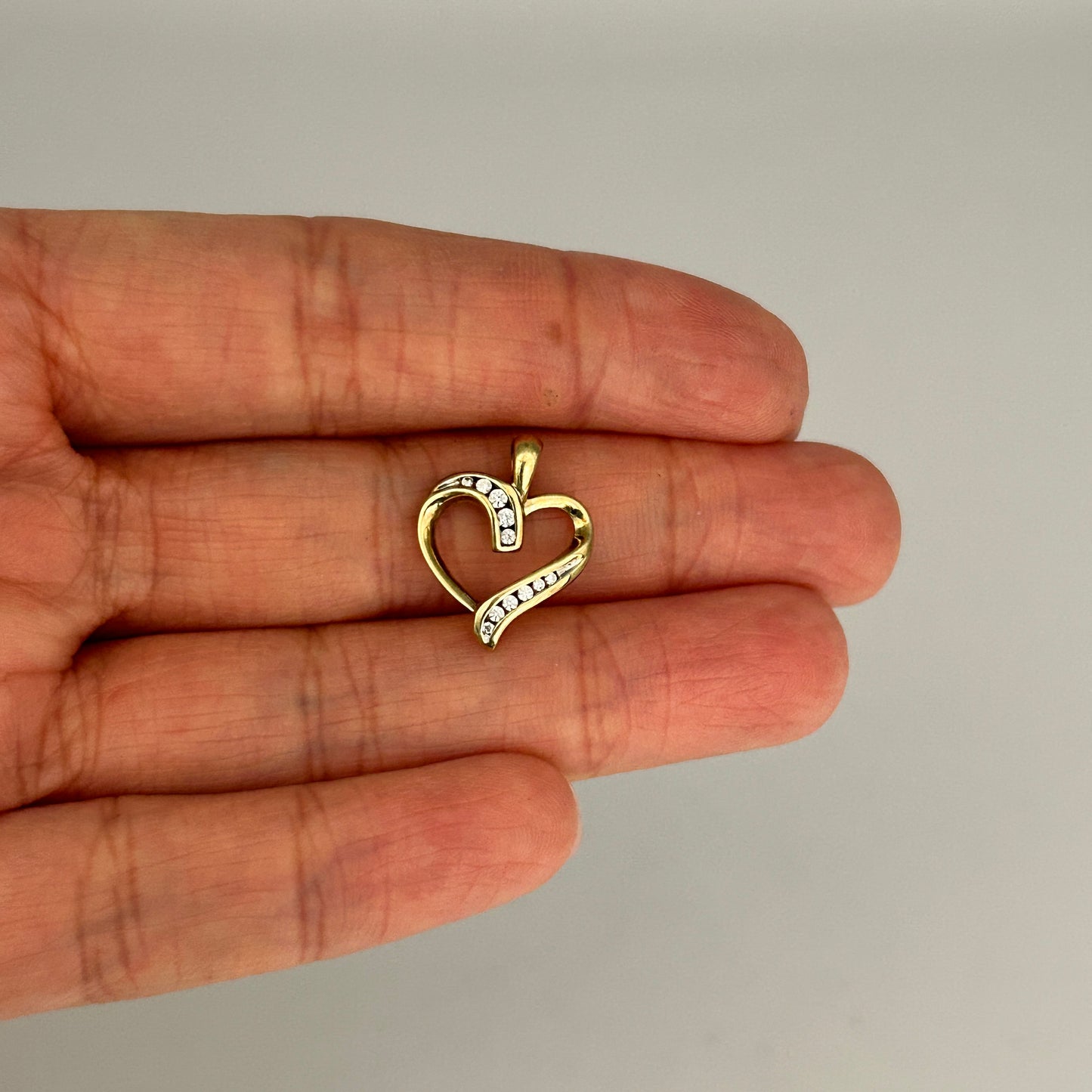 GOLD DEAL | 9ct (9K) Gold iLOVE Open Heart CZ Pendant