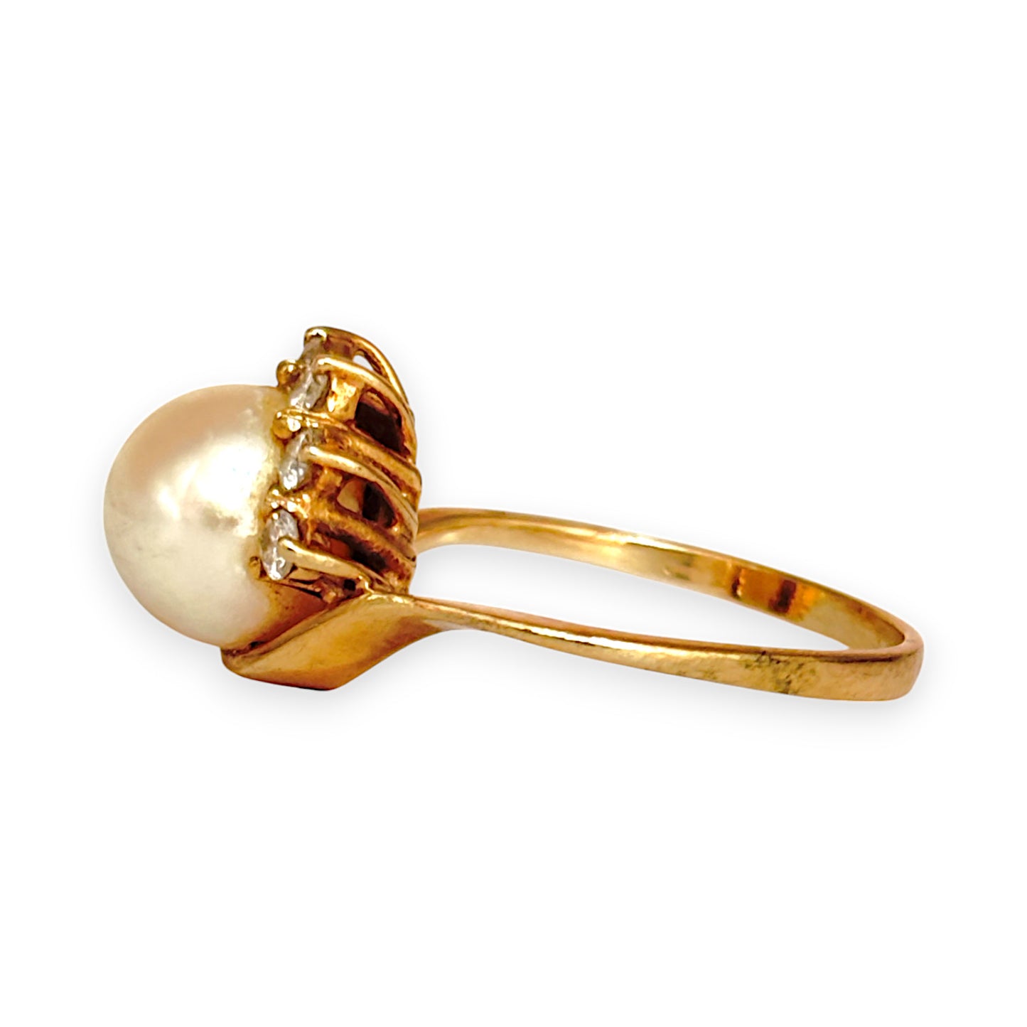 GOLD DEAL | 9ct Gold Pearl & Diamonds Ring Size M