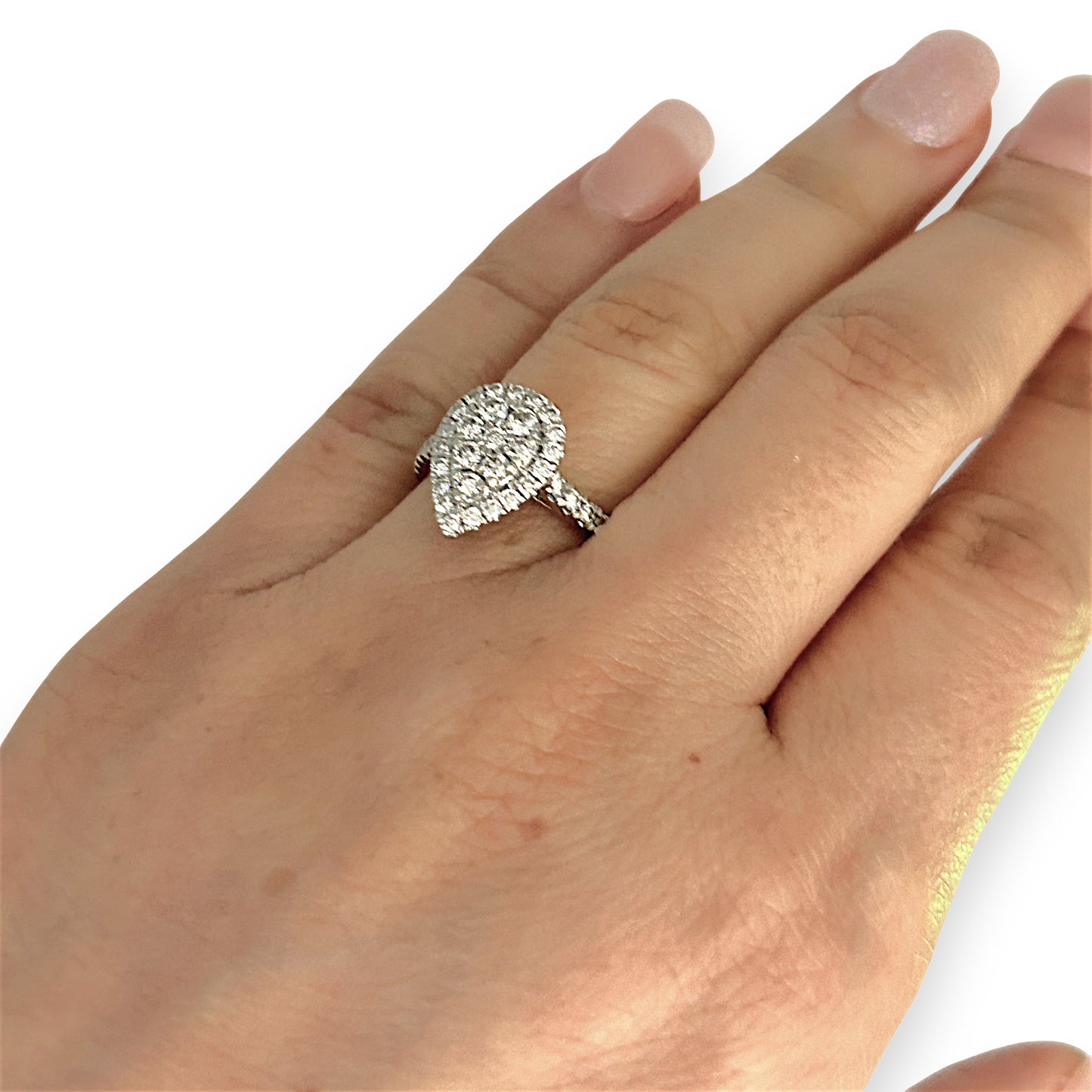 GOLD DEAL | FLASH SALE 9ct (9K) Gold Teardrop Elegance Diamond Ring TDW 0.85ct Valuation $3,600