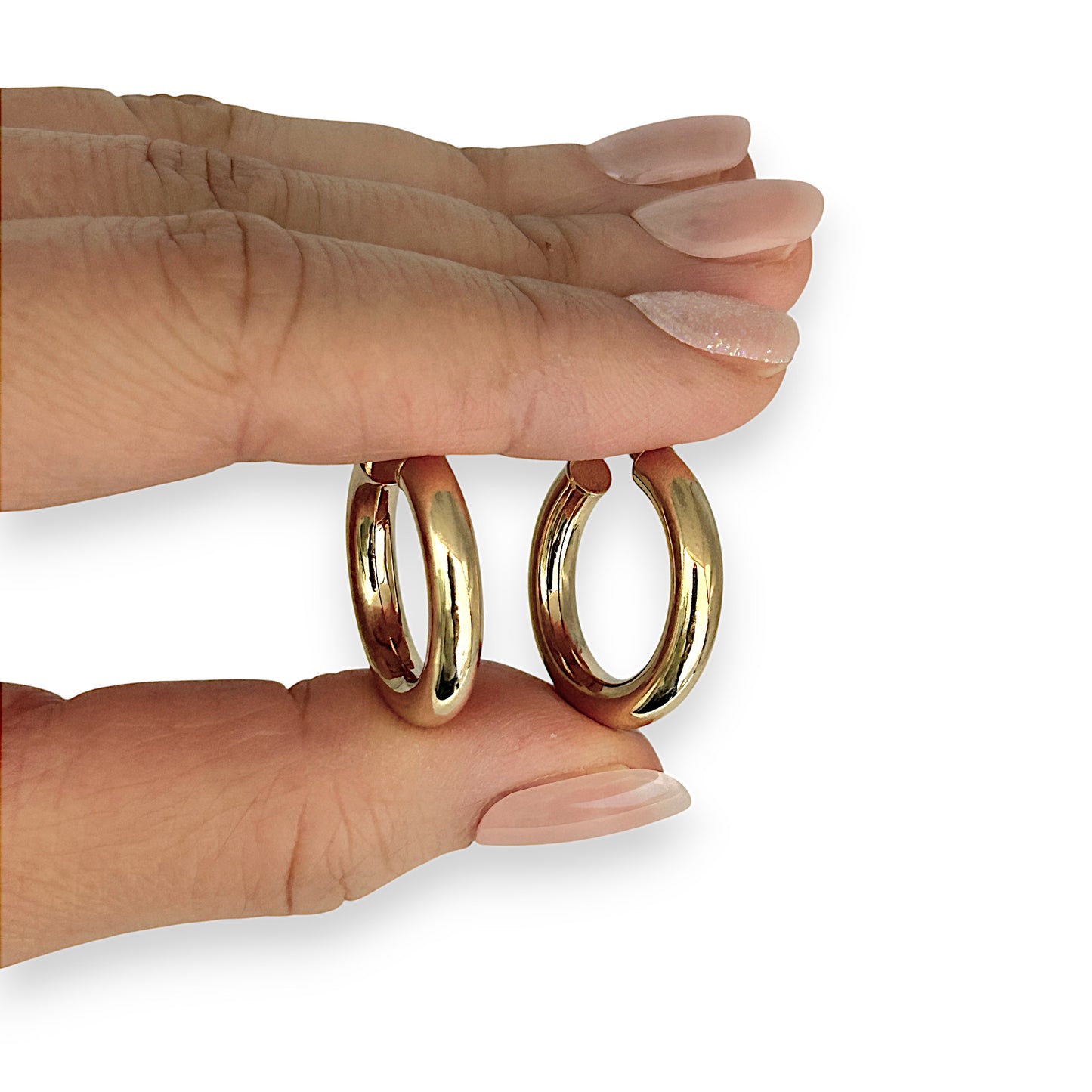 GOLD DEAL | 9K Gold 3.8X22.6mm Verona Polished Hoop Earrings