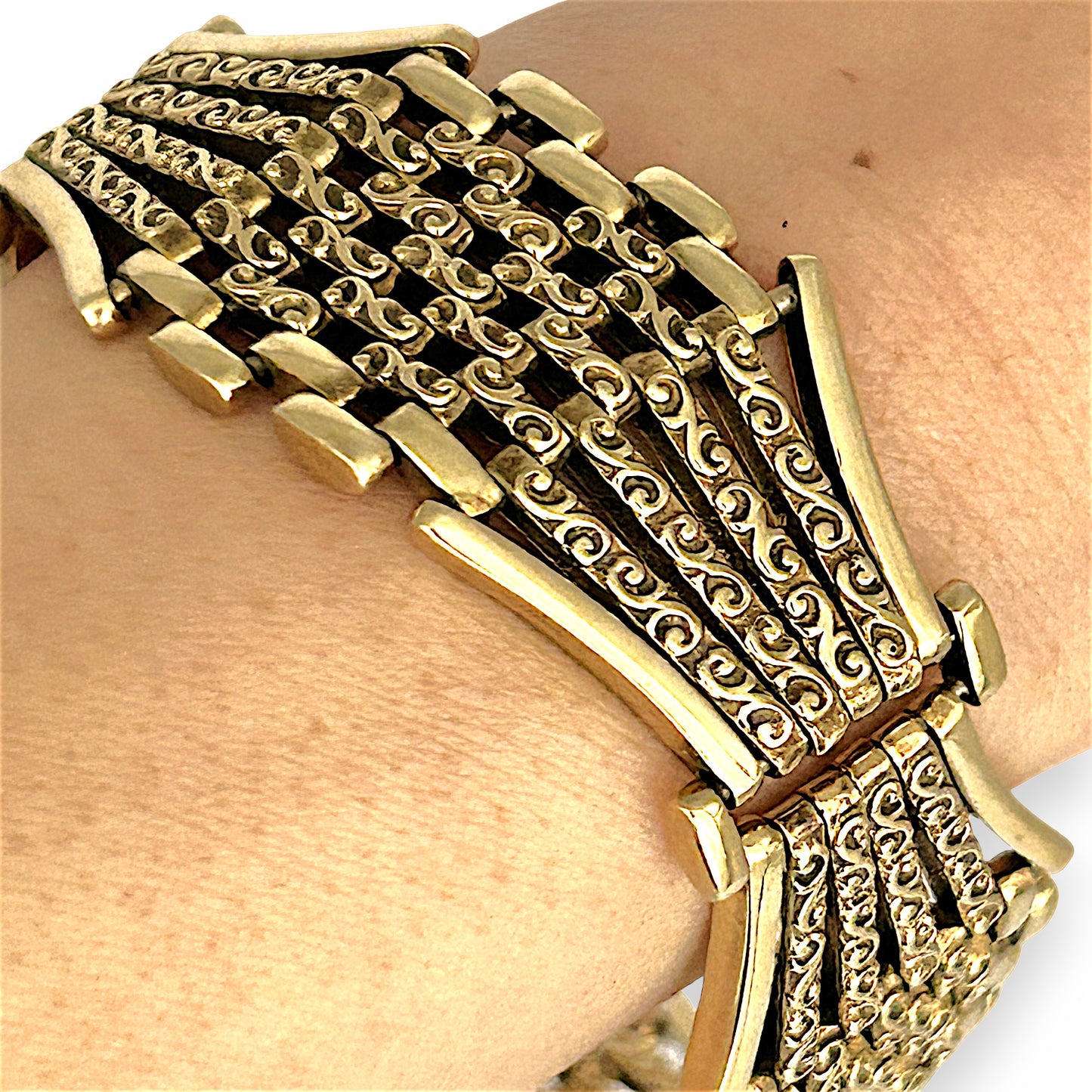 GOLD DEAL | FLASH SALE 9ct Gold Bar Gate Bracelet 51.63g Valuation $9,550