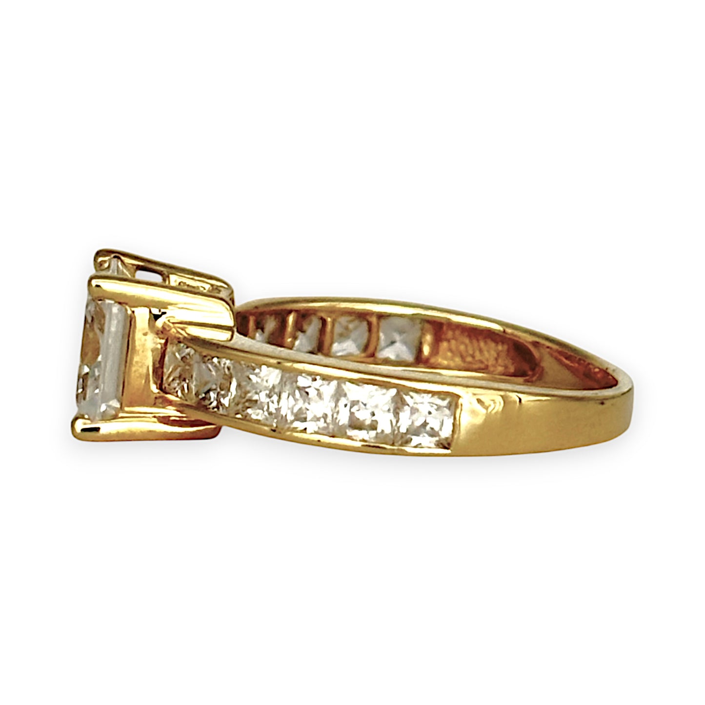 GOLD DEAL | 14ct (14K) Gold Ring Size O with Moissanite